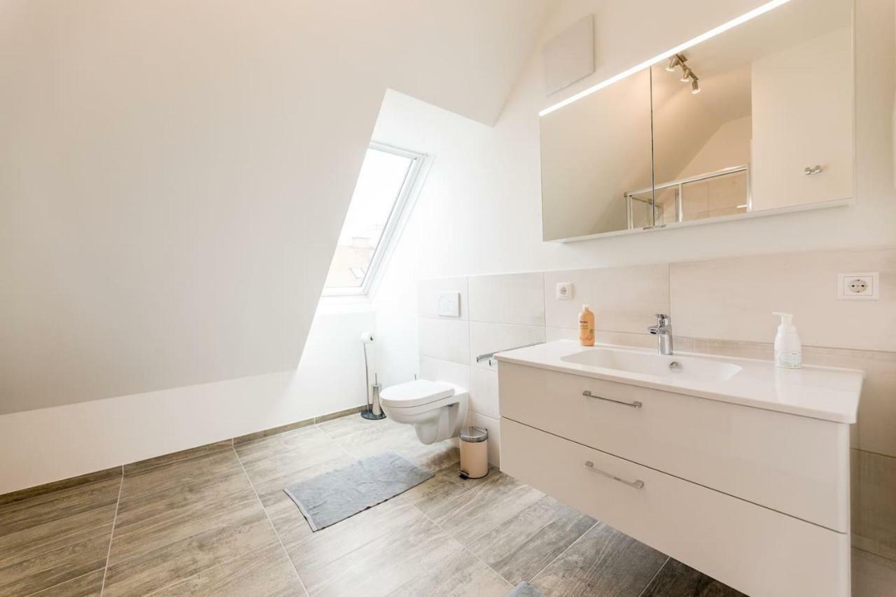 Grosse Dachgeschosswohnung Im Herzen Von Graz Exterior photo